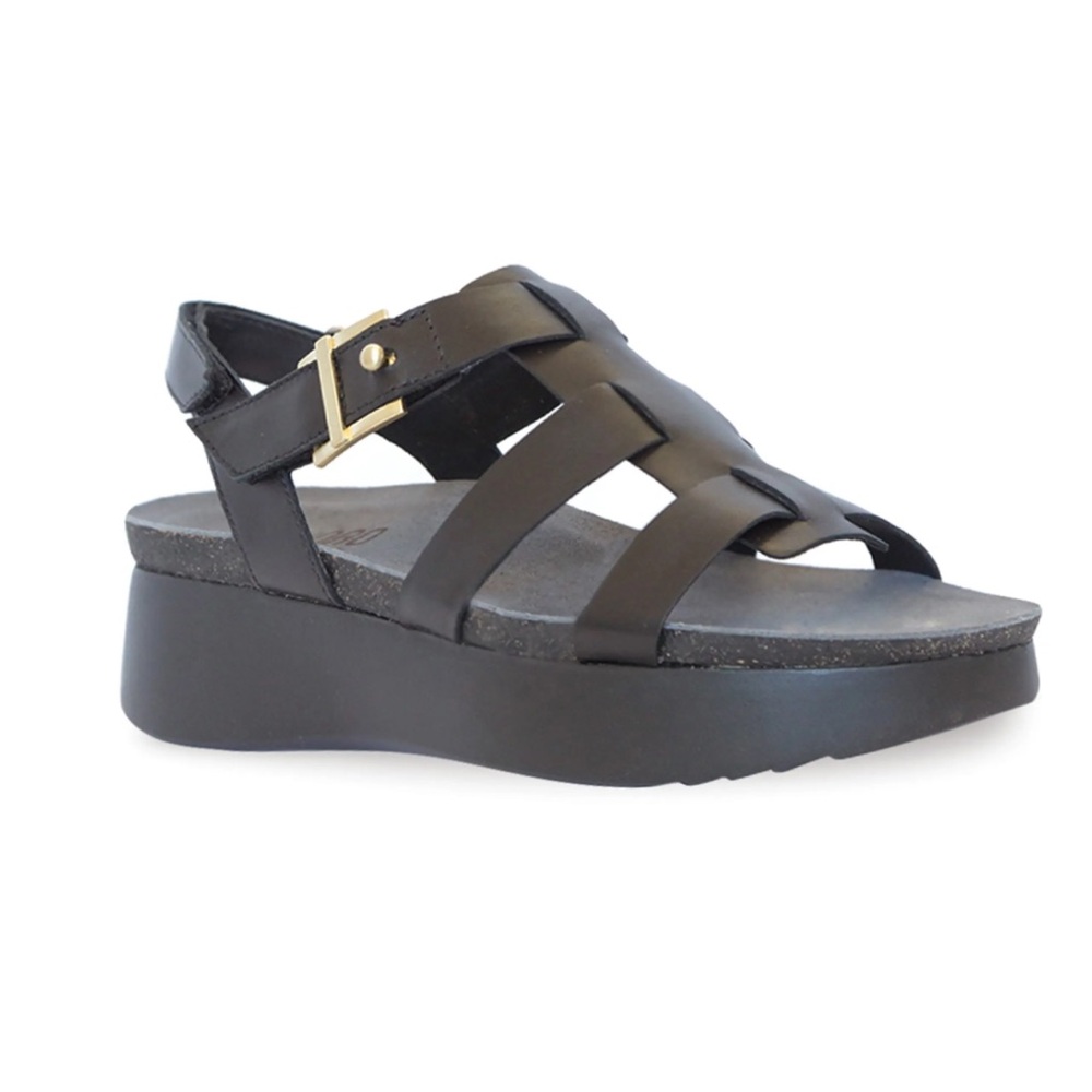 Munro Fisherman Sandals